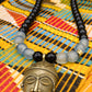 APOGÉE - collier noir tête- moyen- Perles africaines krobo- 13